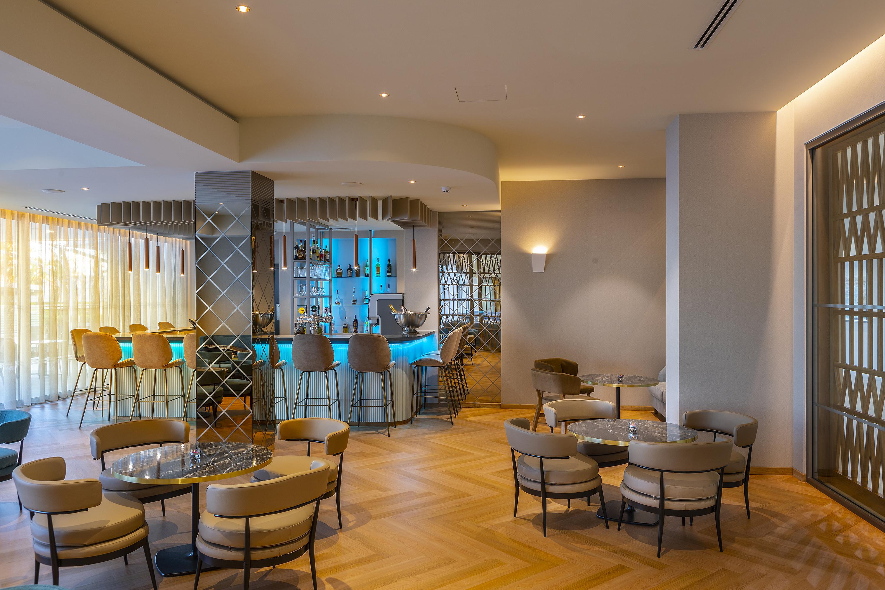 Hotel Faros