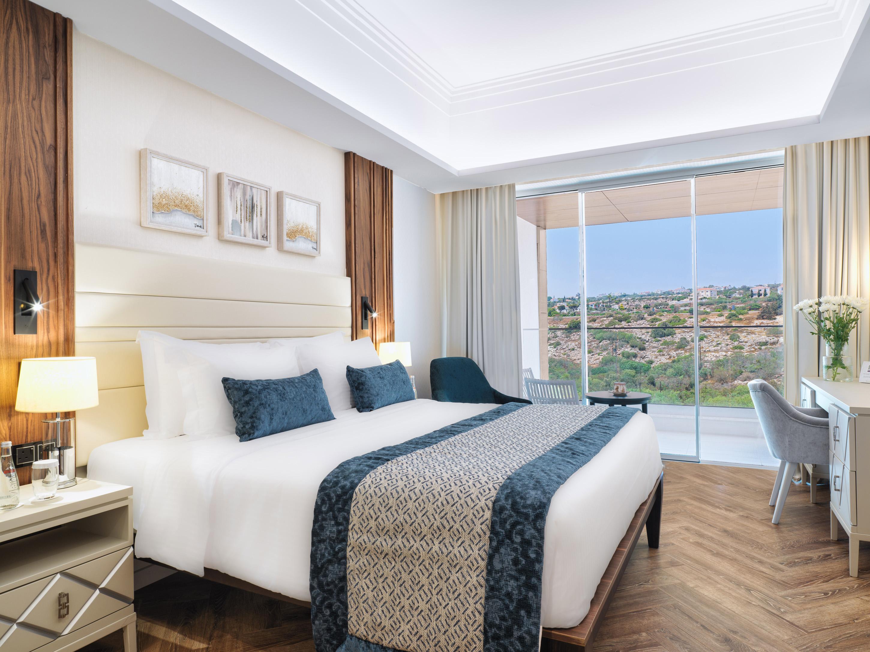 Amanti, Madefortwo - (adults Only) 5*