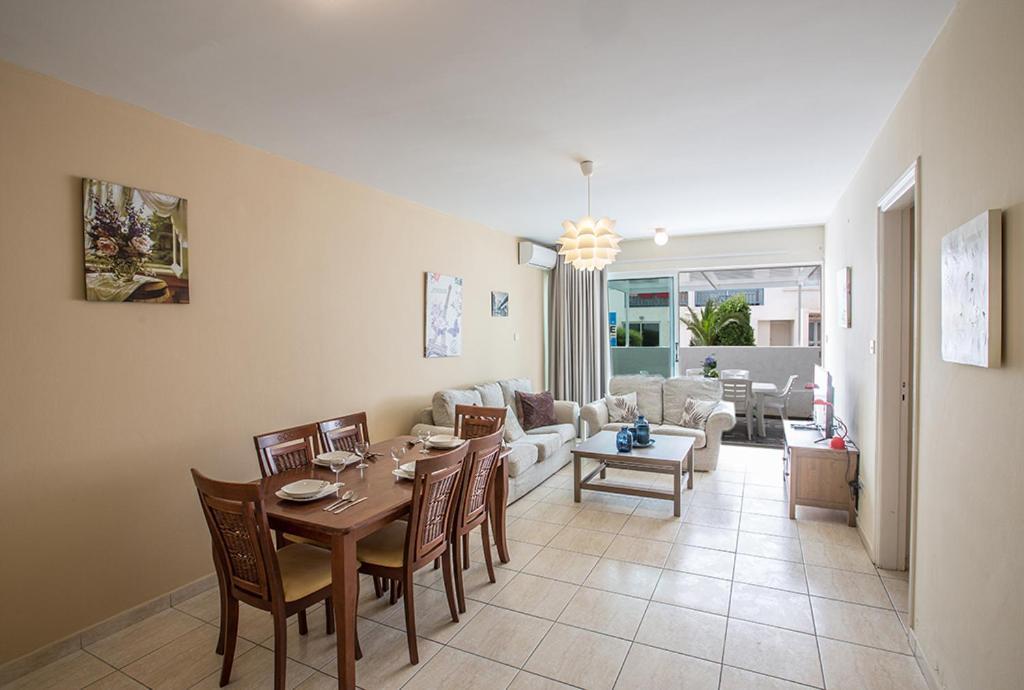 Merab Holidays Castalia 62 Apartamento Agia Napa
