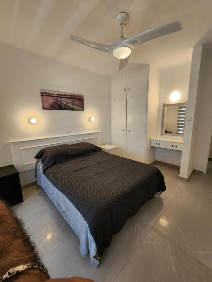 Merab Holidays Annita Court B14 Apartment