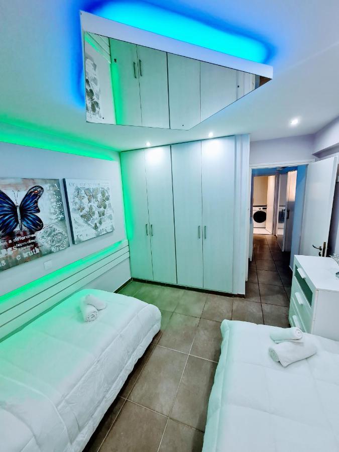 Hidden Lights Apartment *