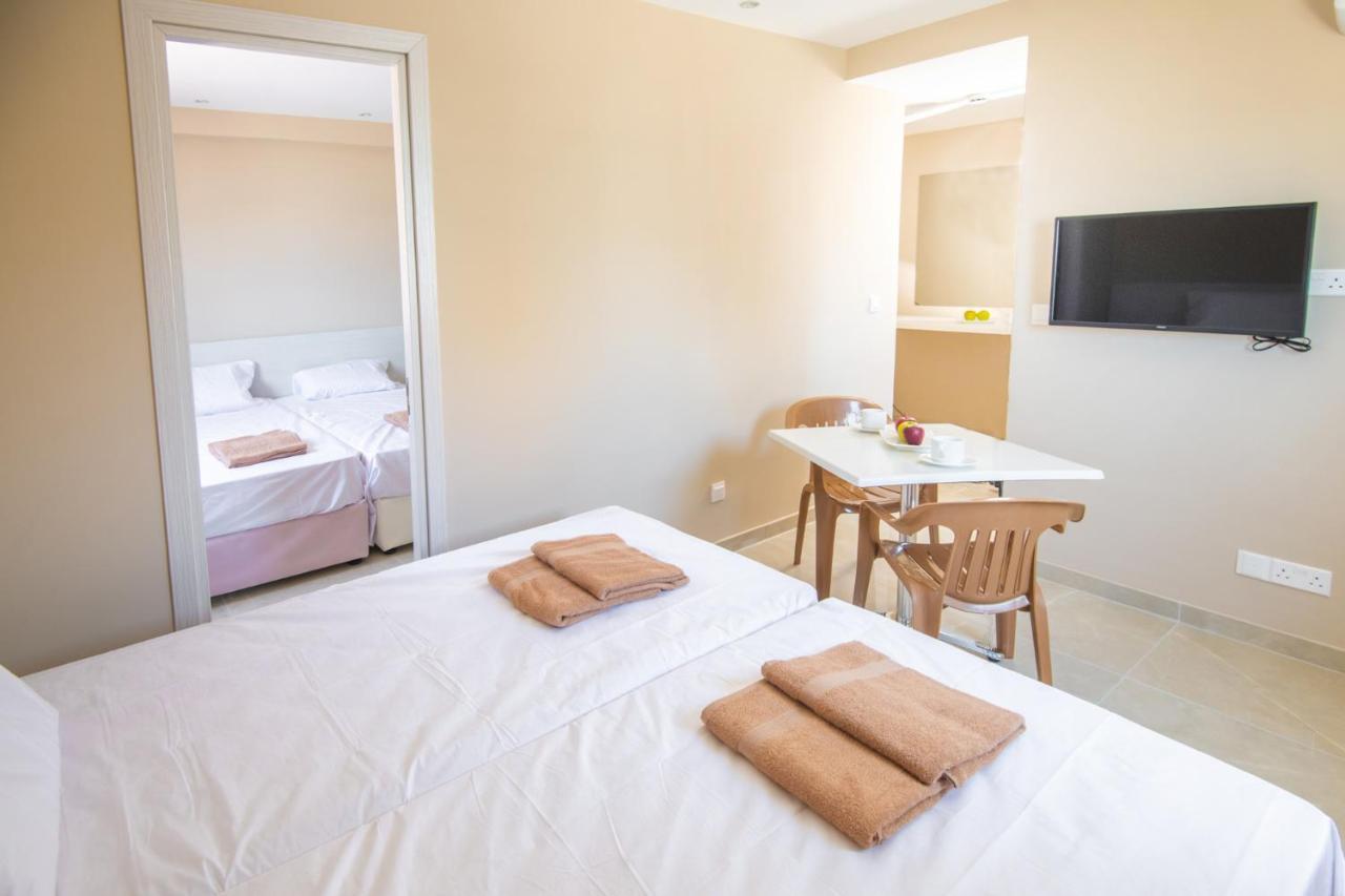 Hotel Marisa Napa Suites *