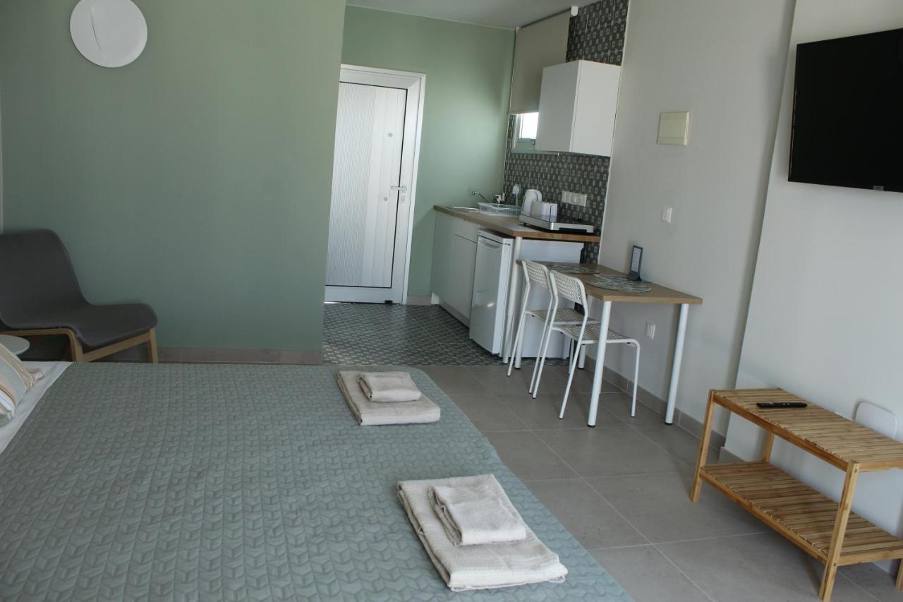 Kleio Aparthotel