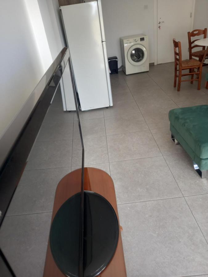 Apartment Modern Newly Furnished *
