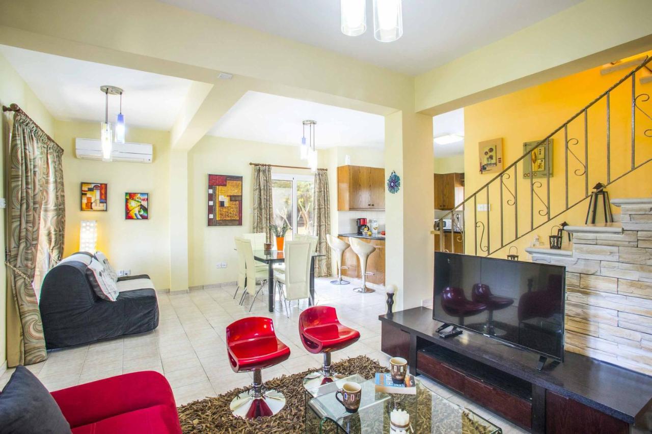 Villa Tropical *