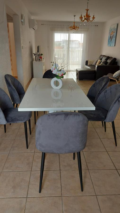 Apartment Nissi Golden Sands Sea View 2 Bedroom *