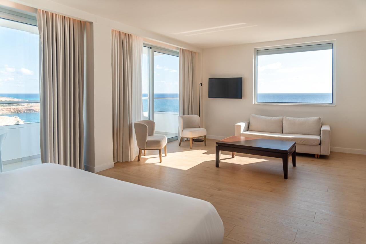 Grecian Sands