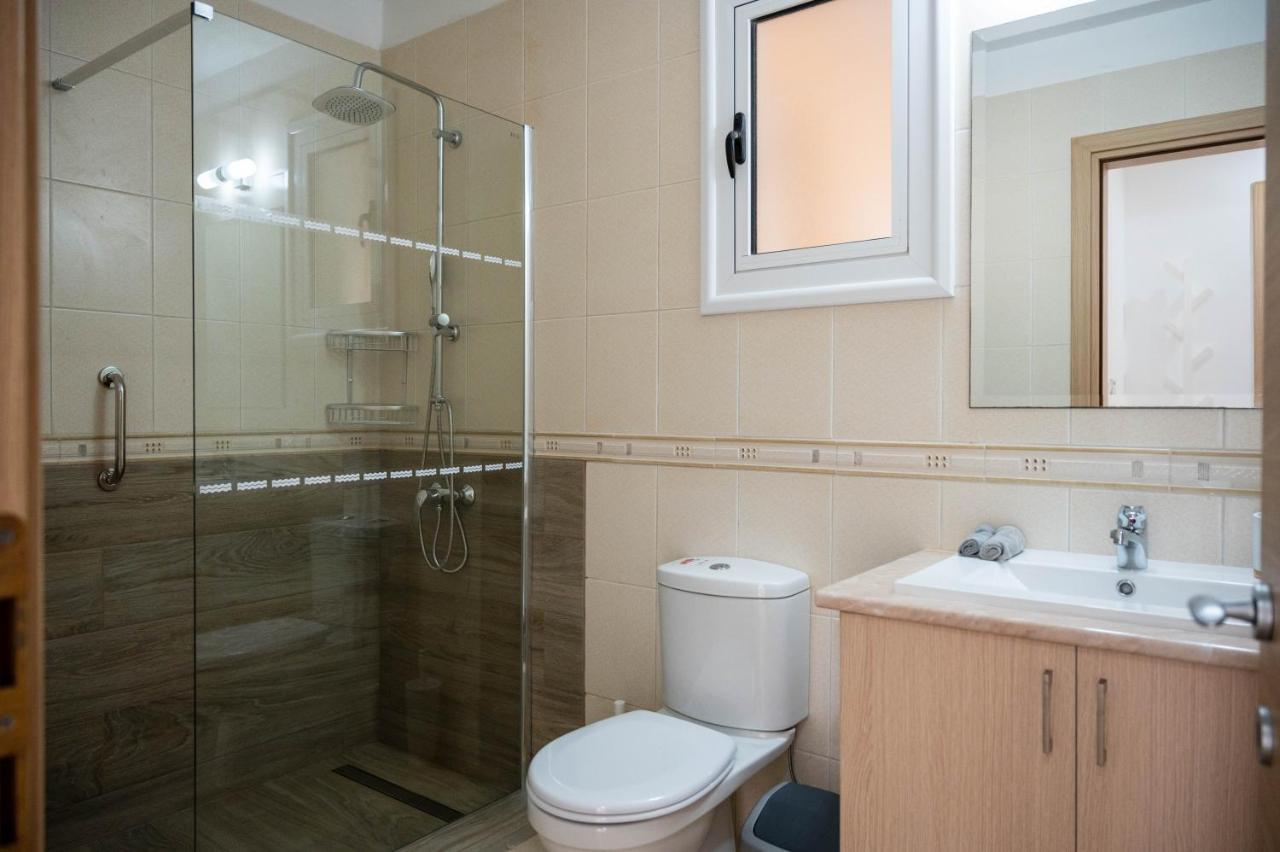 Apartamento Narcissos 'nissi Beach' C2 *