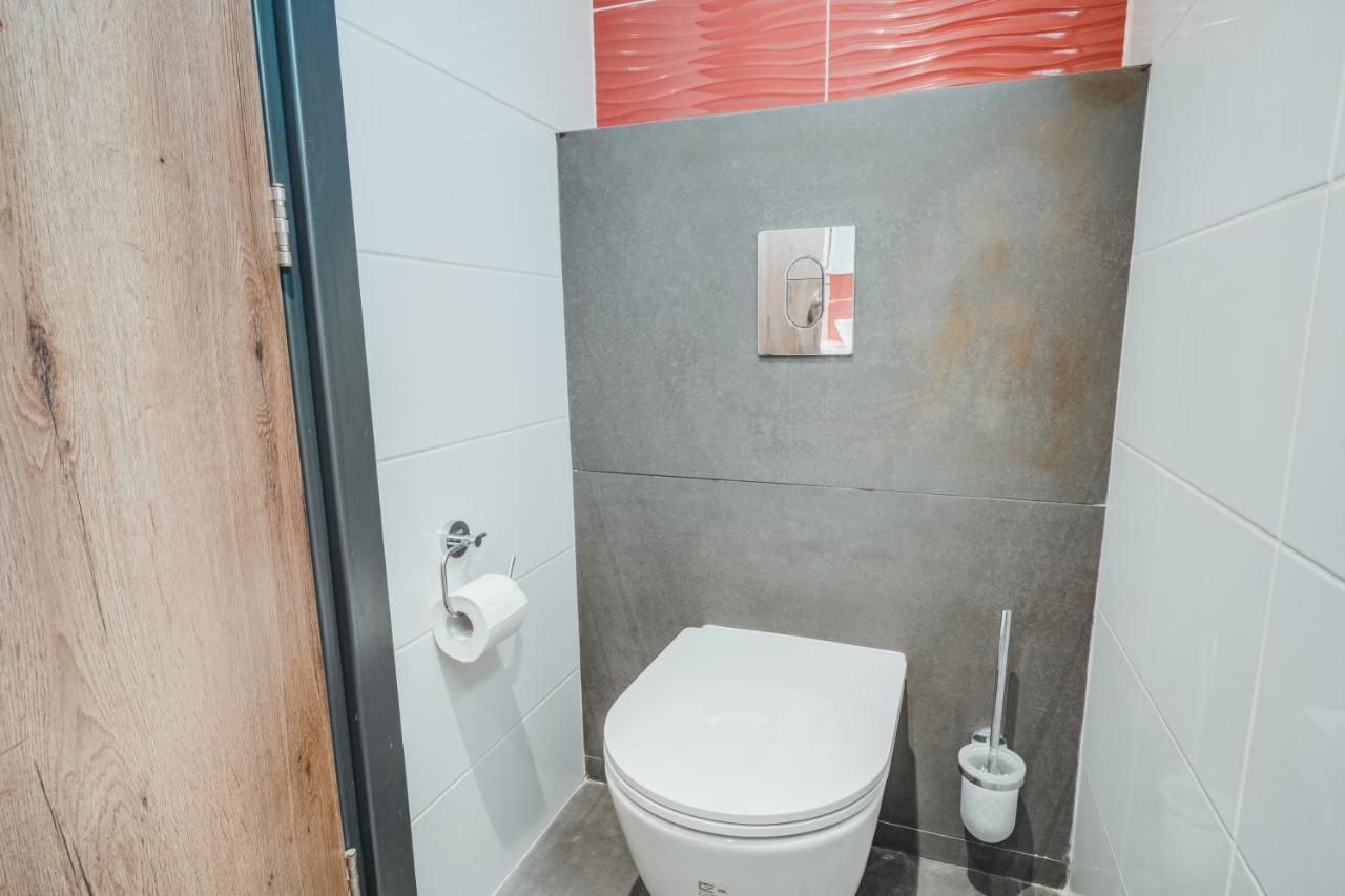 In Style In Modern 3 Bedroom Near Nissi & Square * Ayia Napa