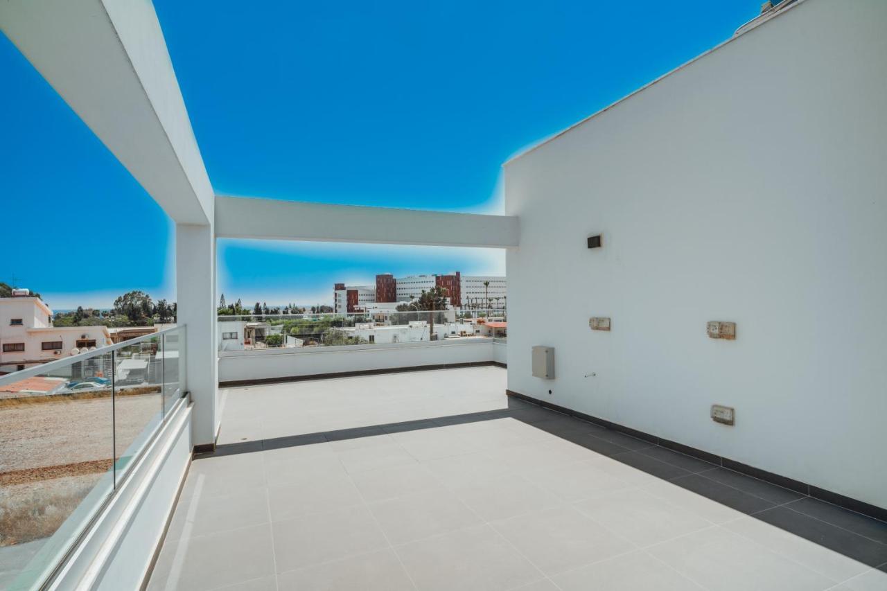 In Style In Modern 3 Bedroom Near Nissi & Square