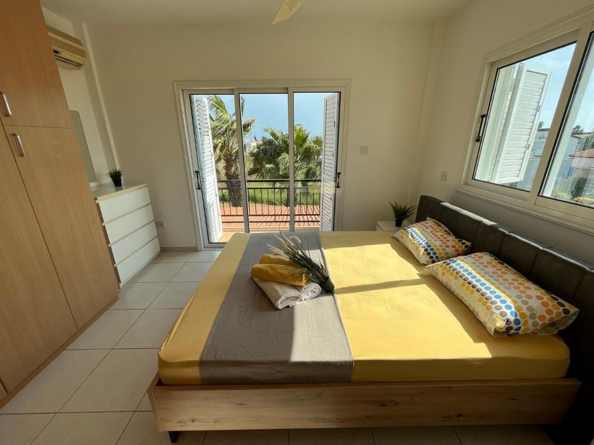 Tarracotta 4 Bedroom, Near * Agia Napa