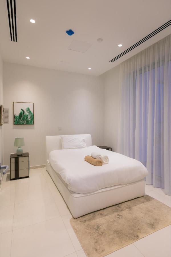Sea Pearl Beachfront - Breeze Villa *