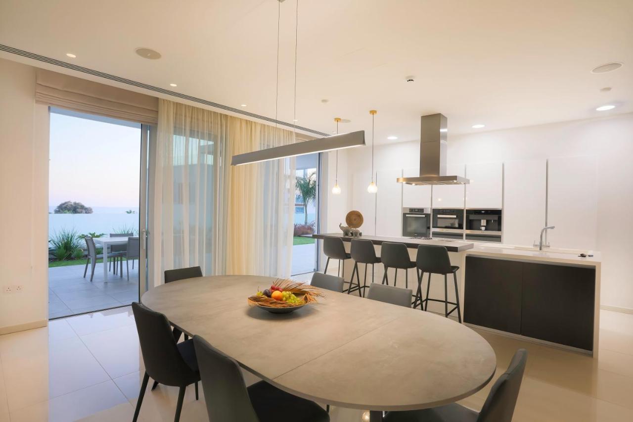Villa Sea Pearl Beachfront - Breeze Ayia Napa