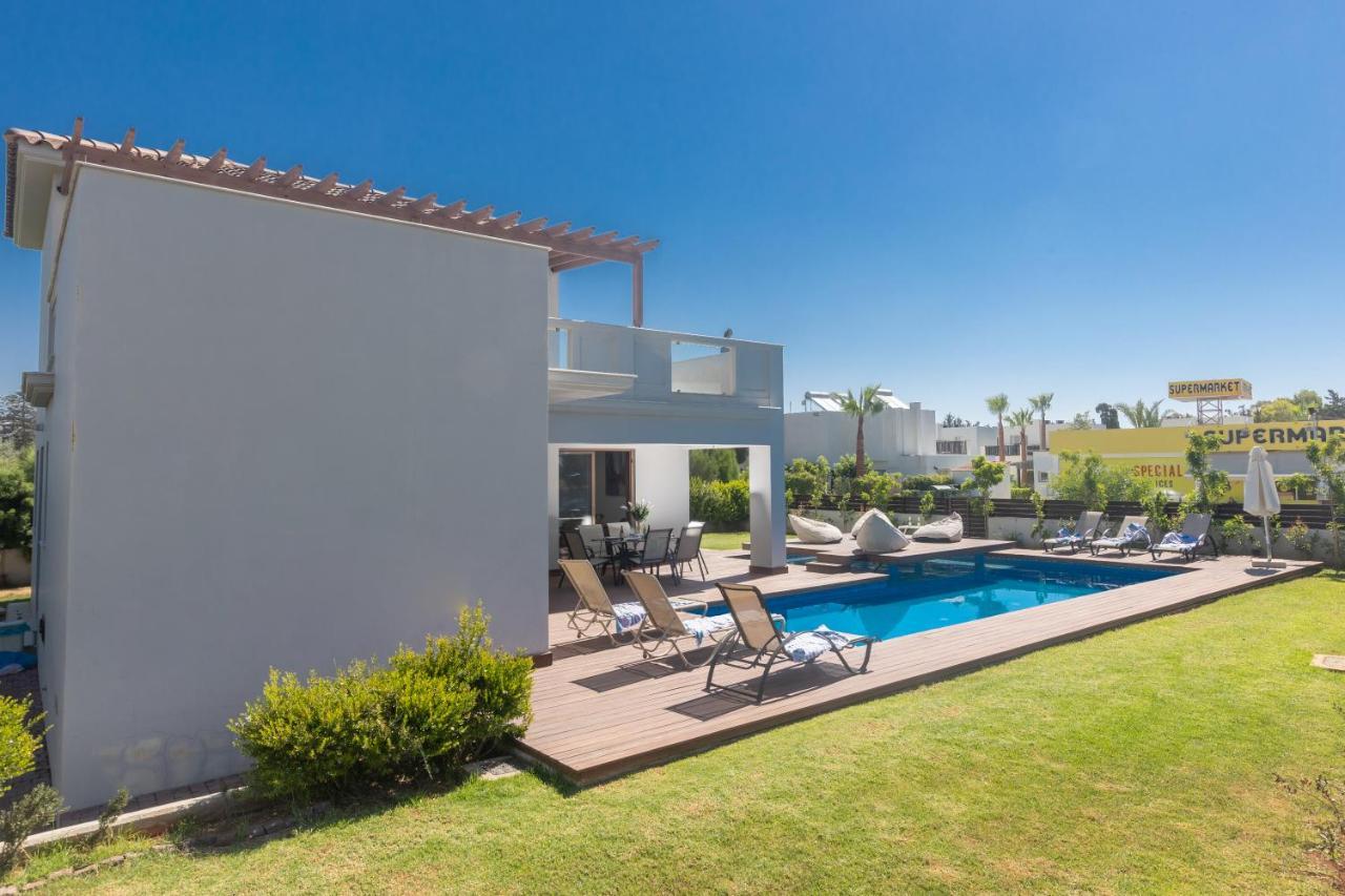 Villa Sea Satin Villas - Fully Renovated