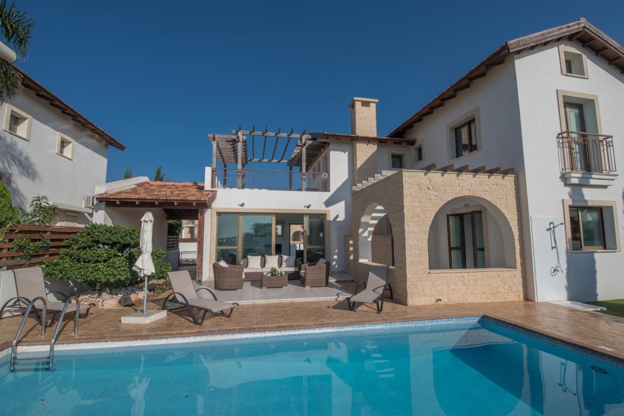 Villa Kymma Villas By The Sea *