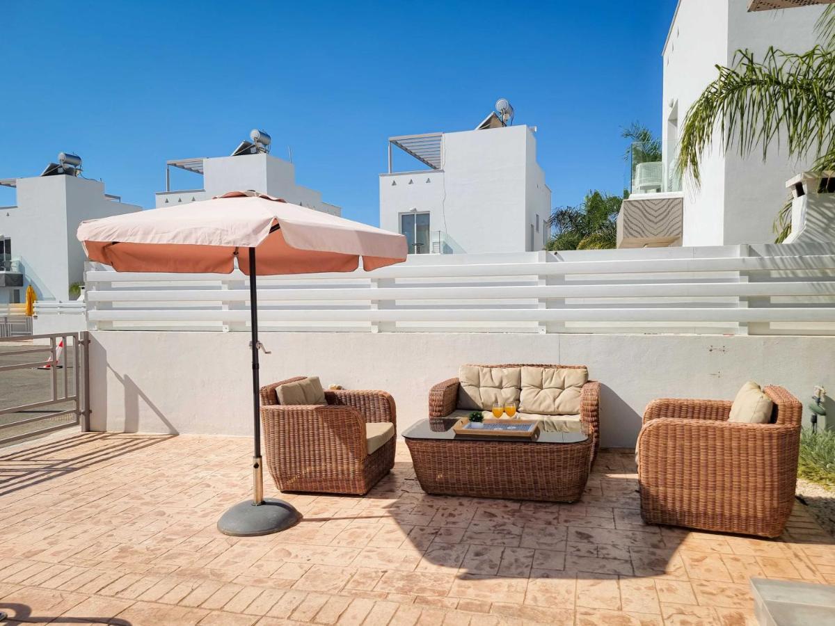 Nissi Magnolia Villa *