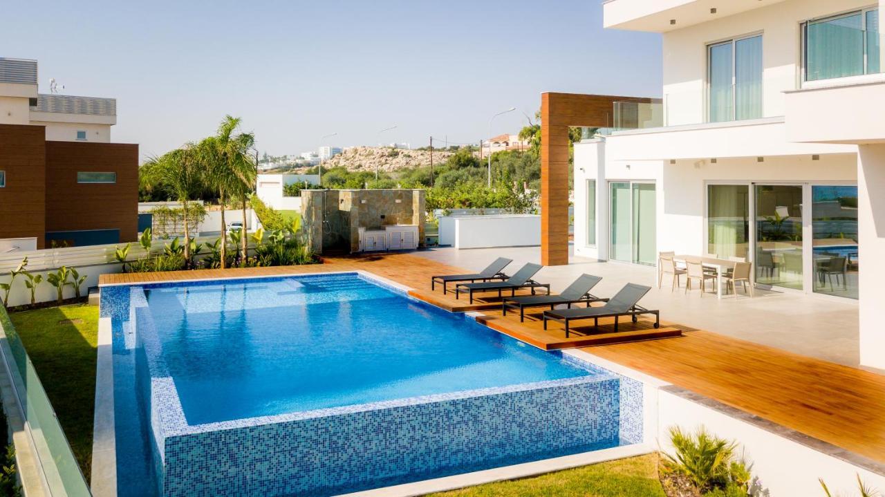 Villa Sea Pearl Beachfront - Anemone *