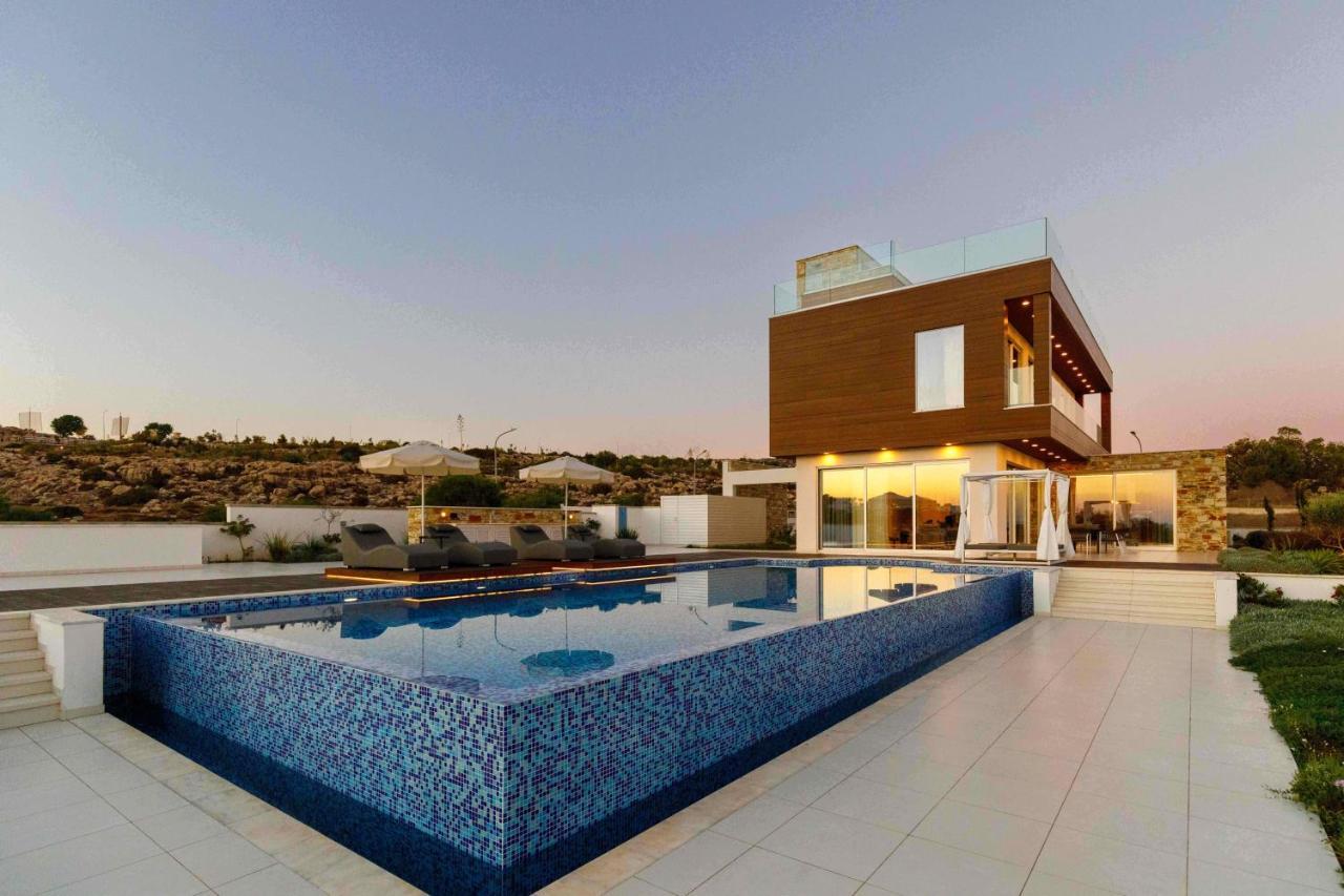 Villa Bridge Seaview *