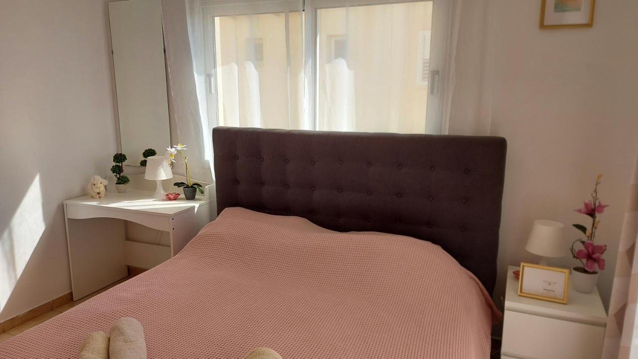 Nissi Golden Sands Sea View 2 Bedroom *