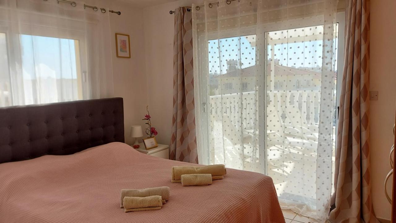 Nissi Golden Sands Sea View 2 Bedroom Apartment *