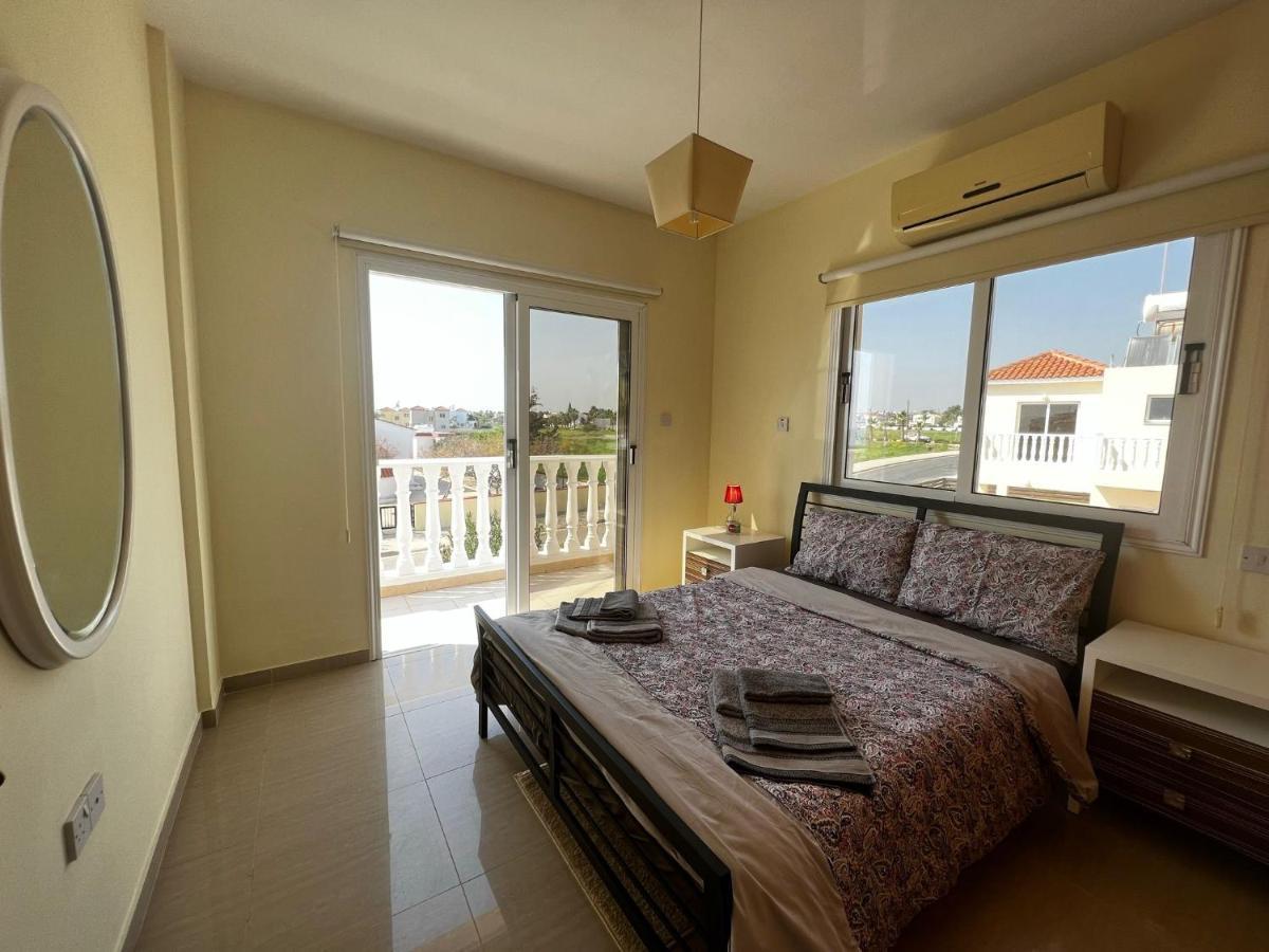 Sunset Sea View Villa *