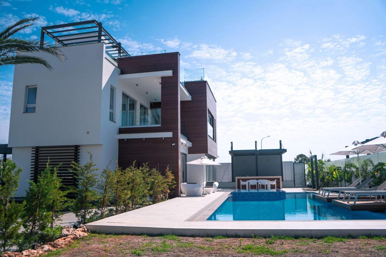 Villa Vivo Mare Beachfront - Vista *
