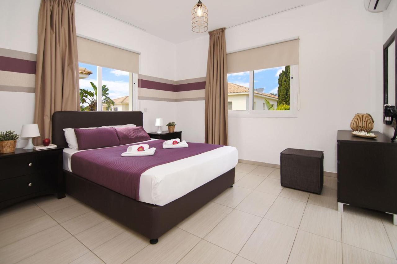 Nissi Sapphire Casa de férias
