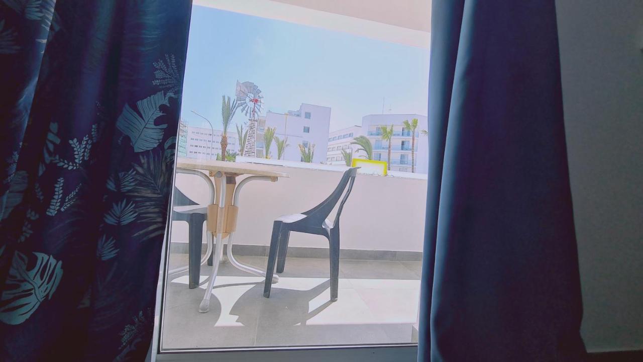 Nissi Avenue 2 Apartment