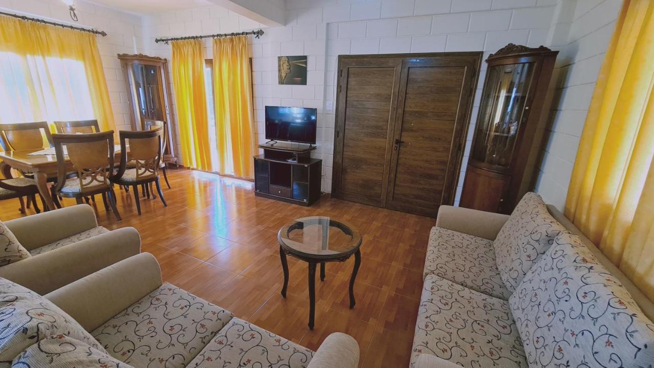 Pernera House Holiday home *