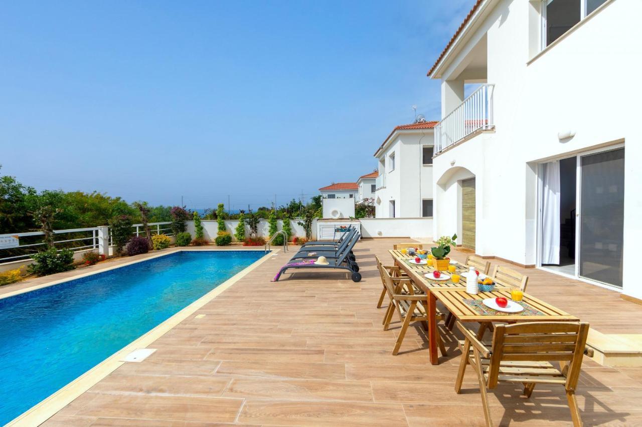 Villa Napa Bay View 4