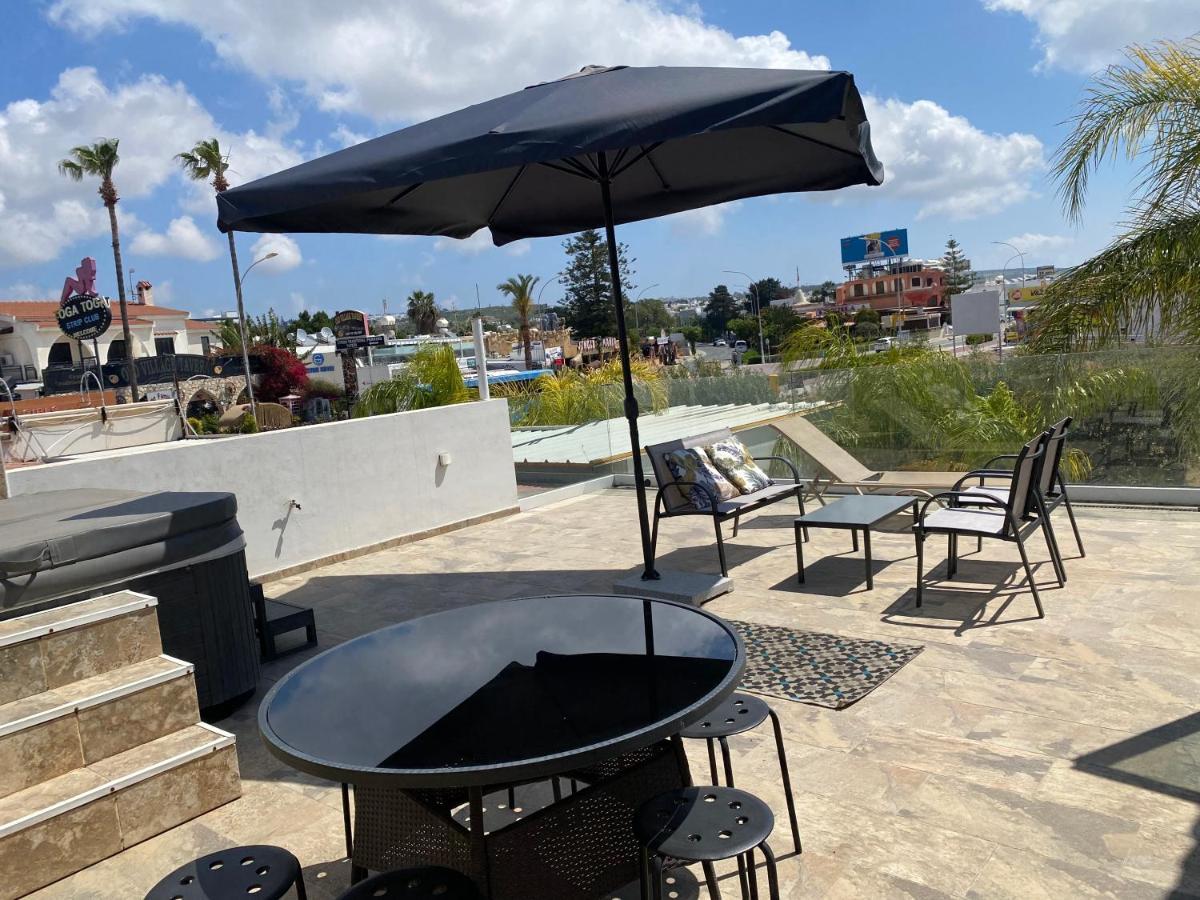 Nissi49 * Agia Napa