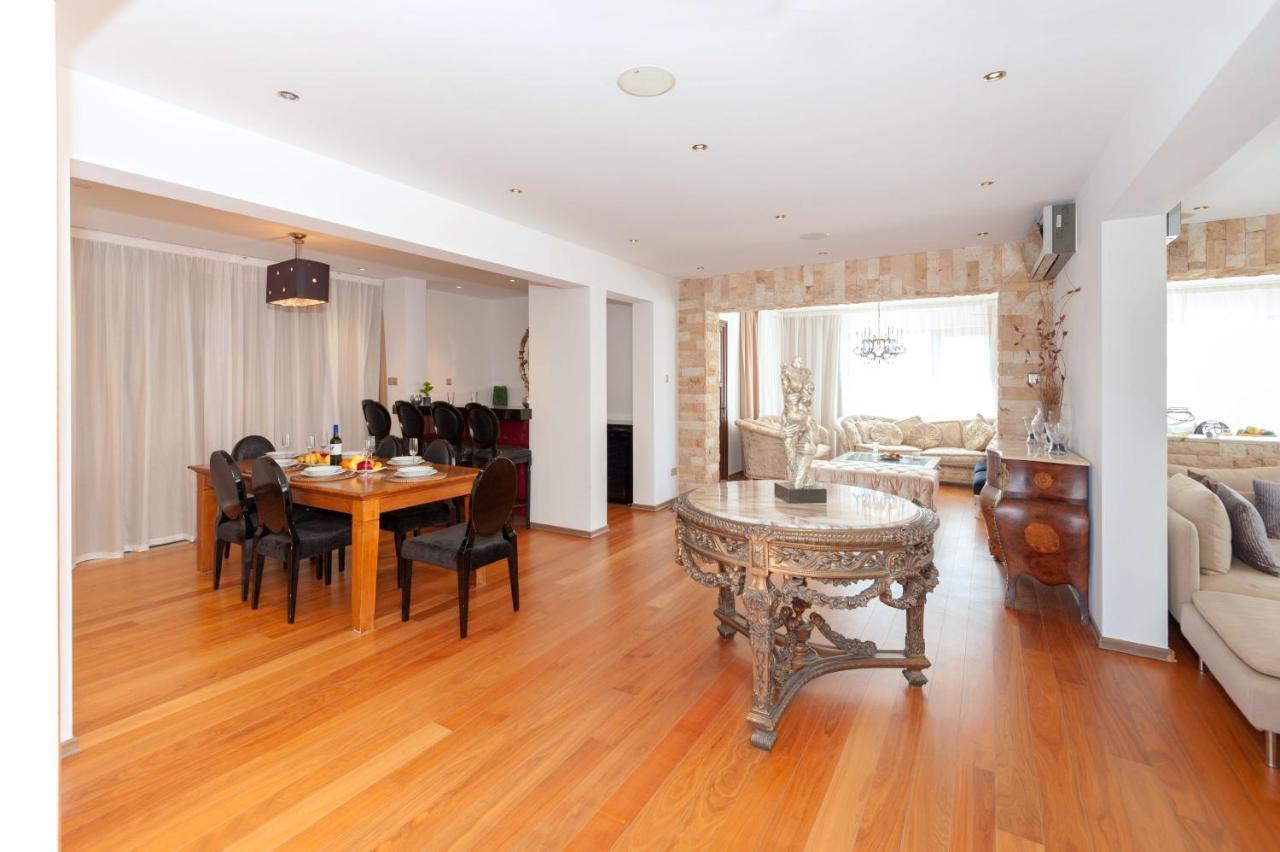 Cape Serenity Mansion Holiday home