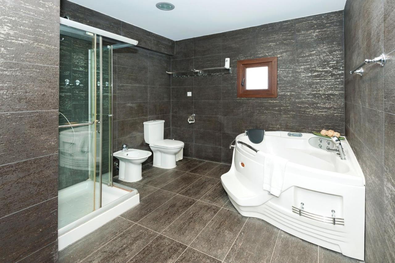 Cape Serenity Mansion Holiday home