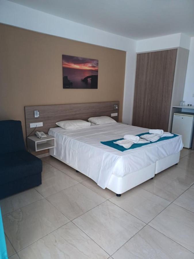 Sunny Blue Apartamento Agia Napa