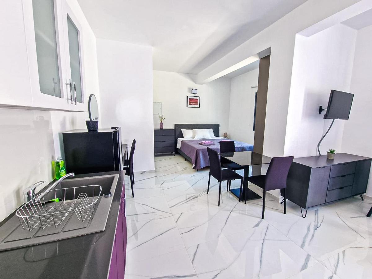 Giorgis Luxury