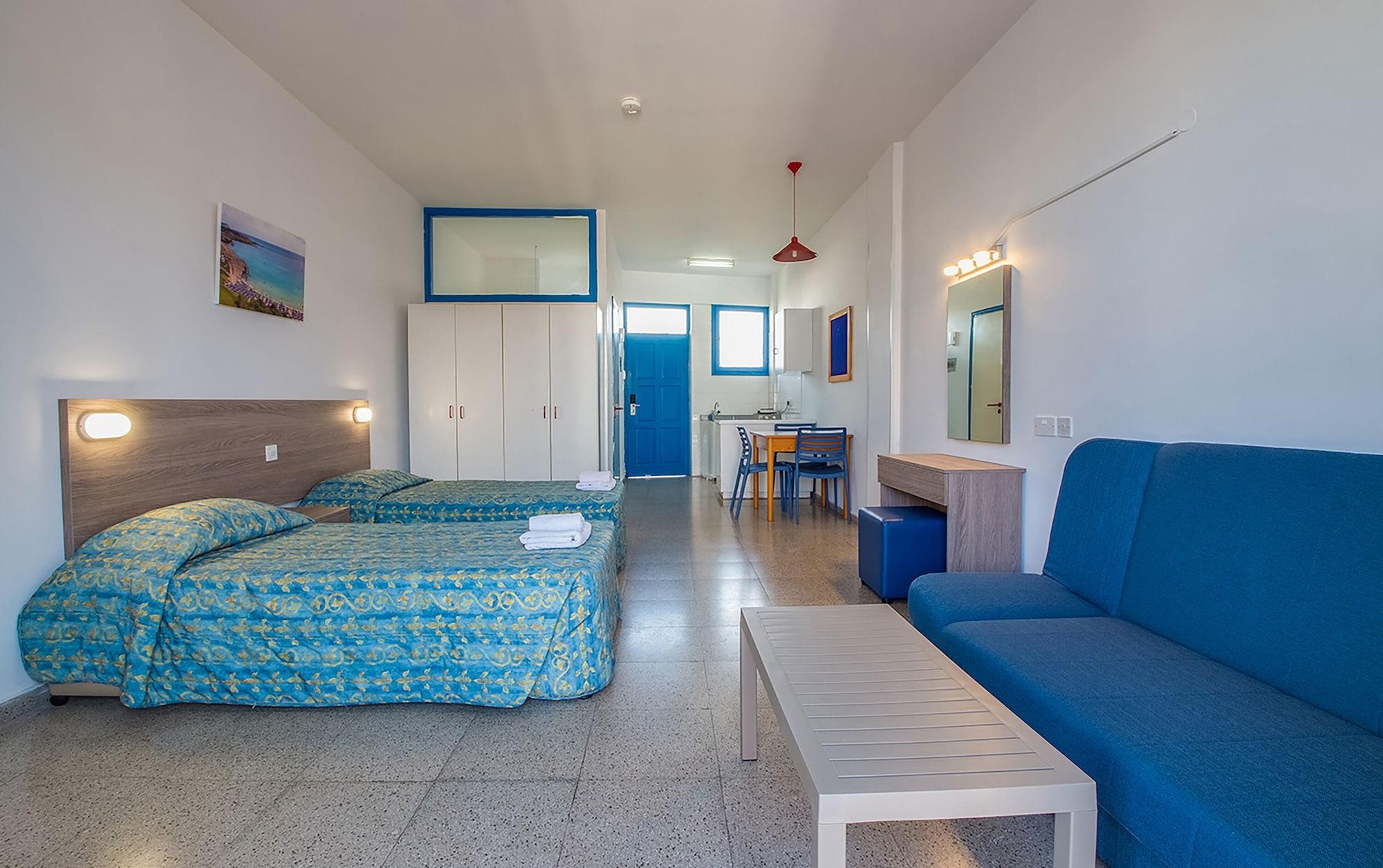 Aparthotel Green Bungalows Hotel Apartments 3*