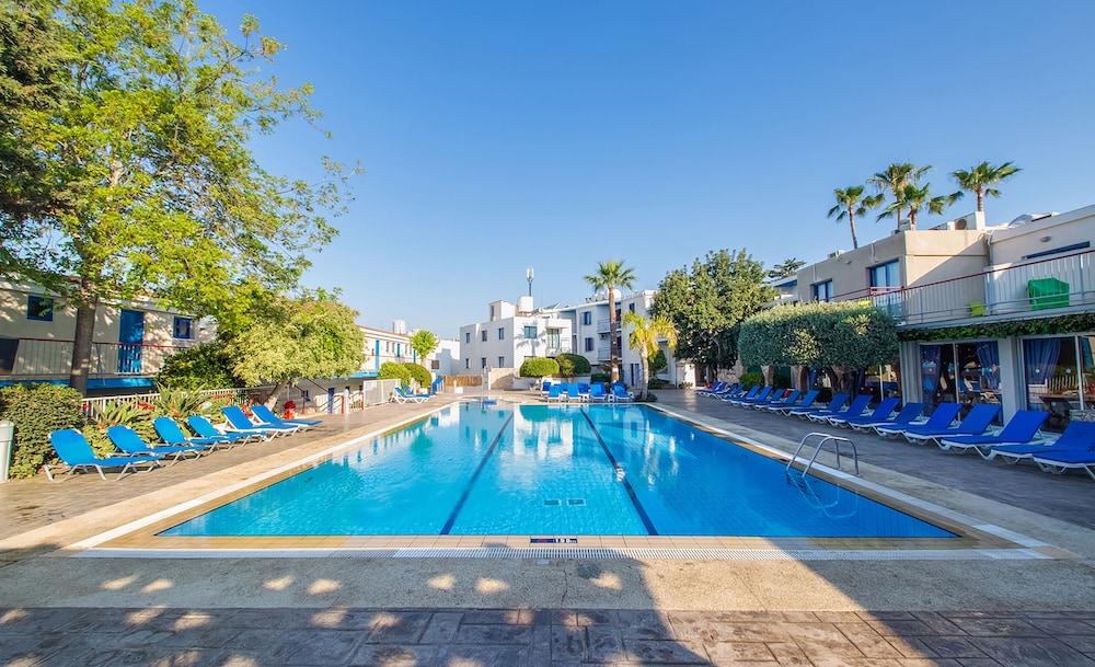Green Bungalows Hotel Apartments Aparthotel 3*