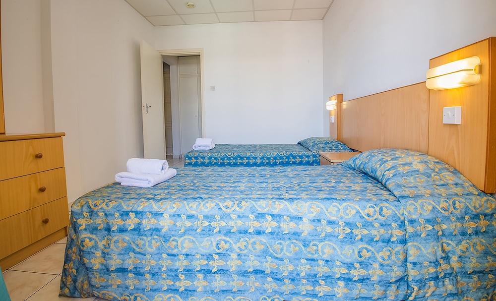 Green Bungalows Hotel Apartments 3* Ayia Napa