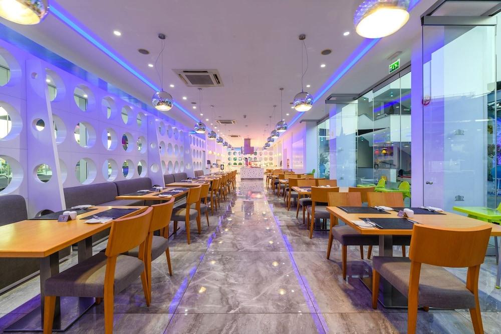 Hotel River Rock Agia Napa