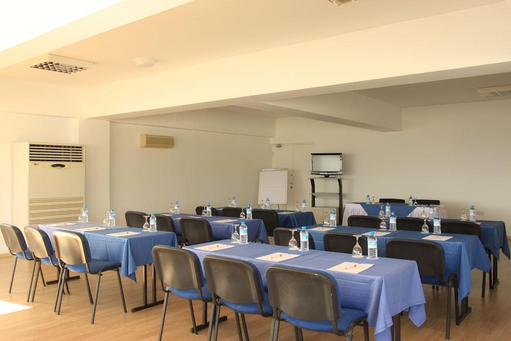 Marismare Resort