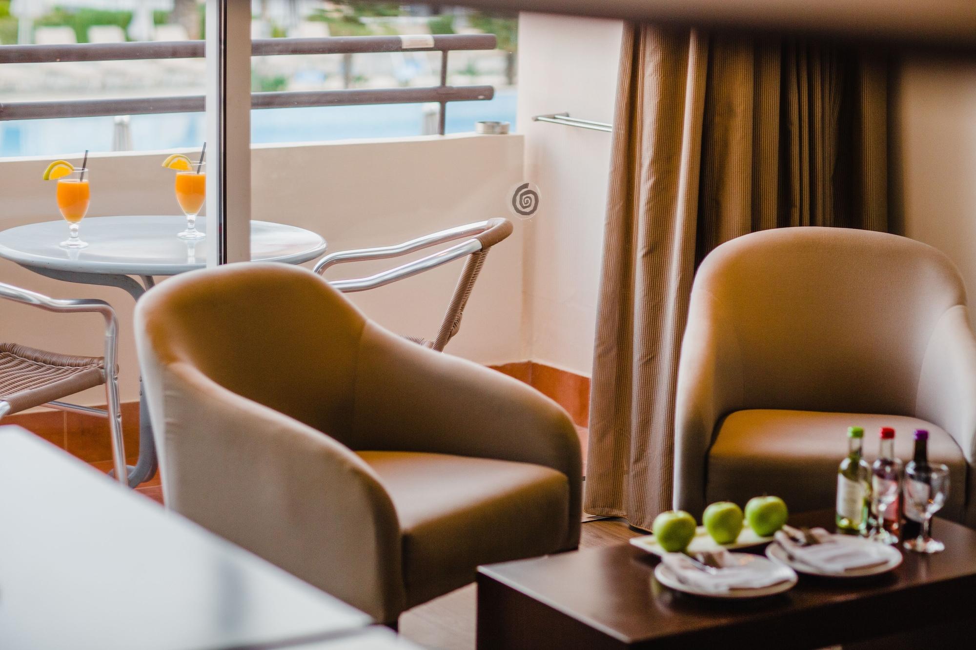 Napa Plaza (adults Only) Hotel 4*