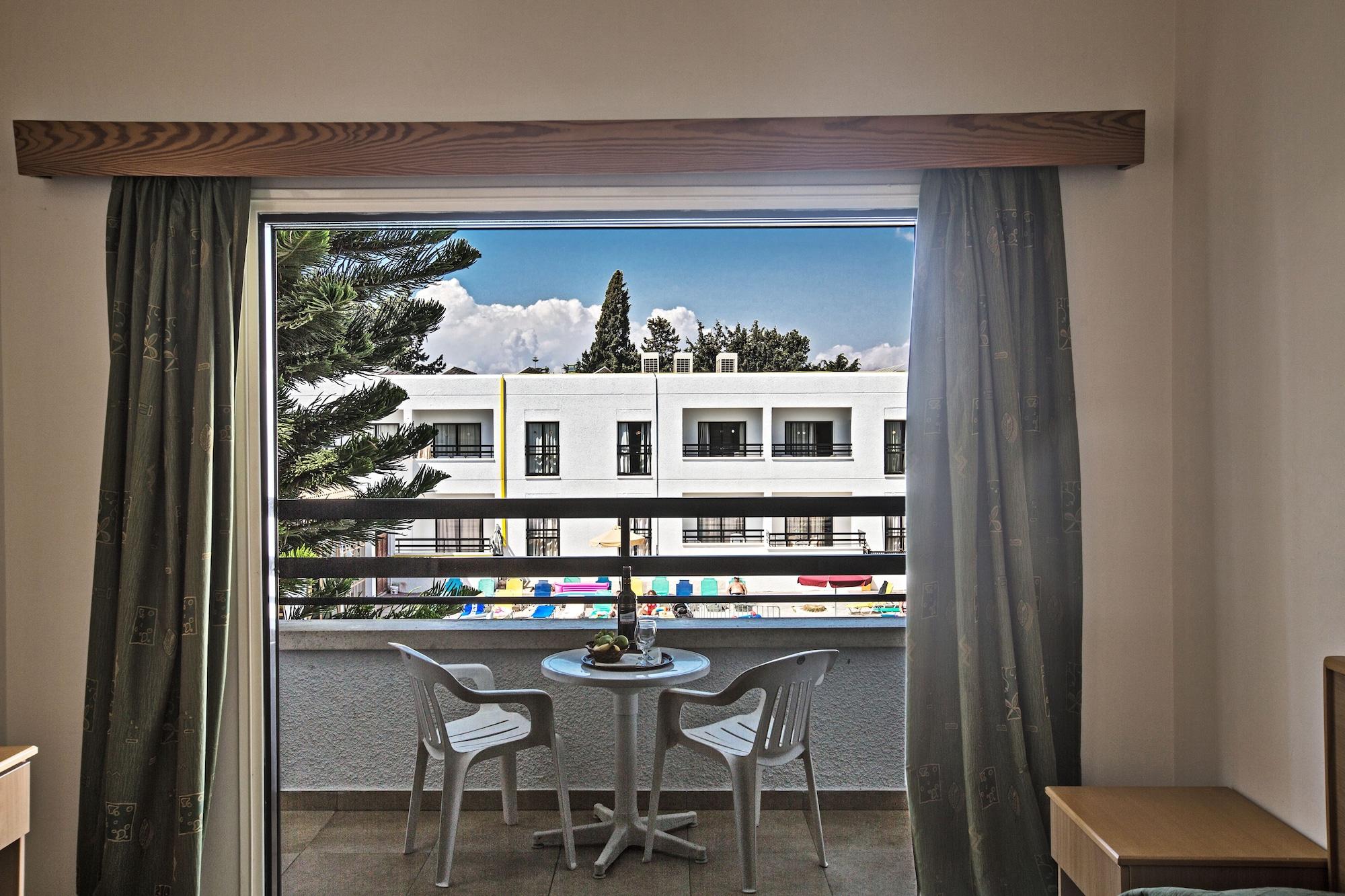 Anthea Aparthotel Ayia Napa