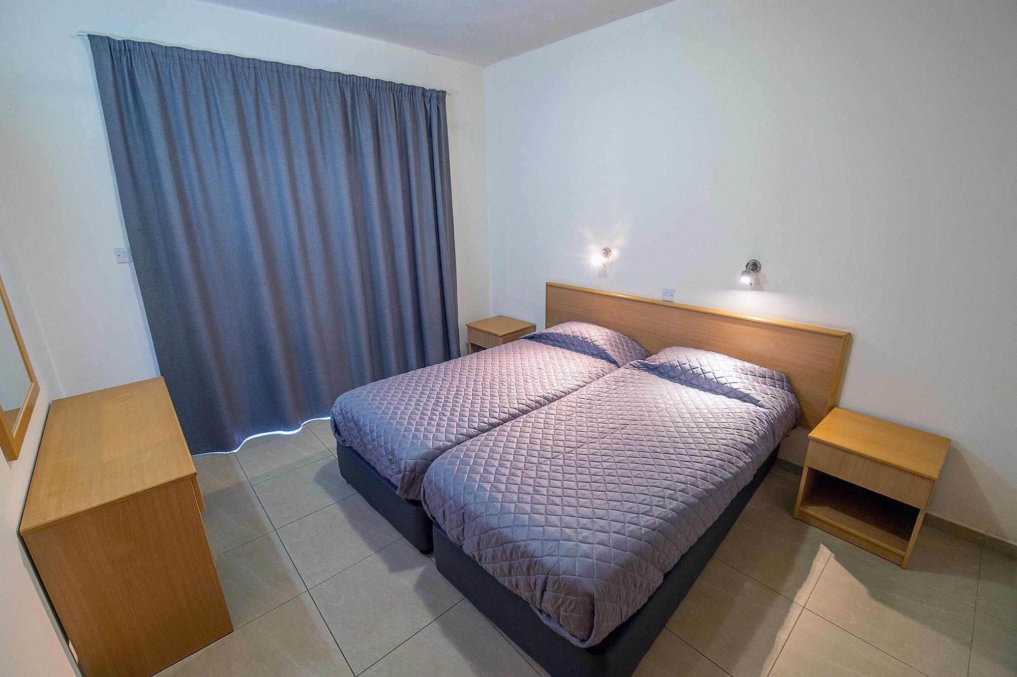 Anthea Aparthotel