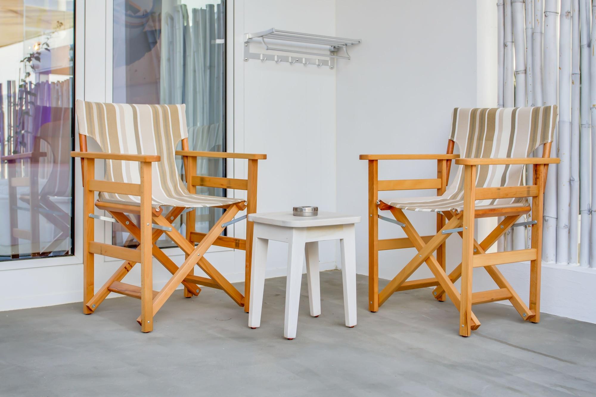 Blue Harbour Boutique Aparthotel 3*