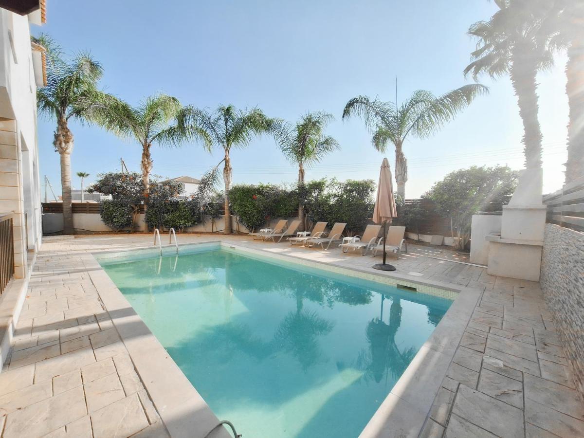 Lynn Chill Out Seaview Villa Ayia Napa