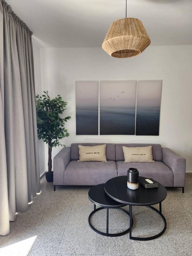 Adamandri - Prime Location Apartment