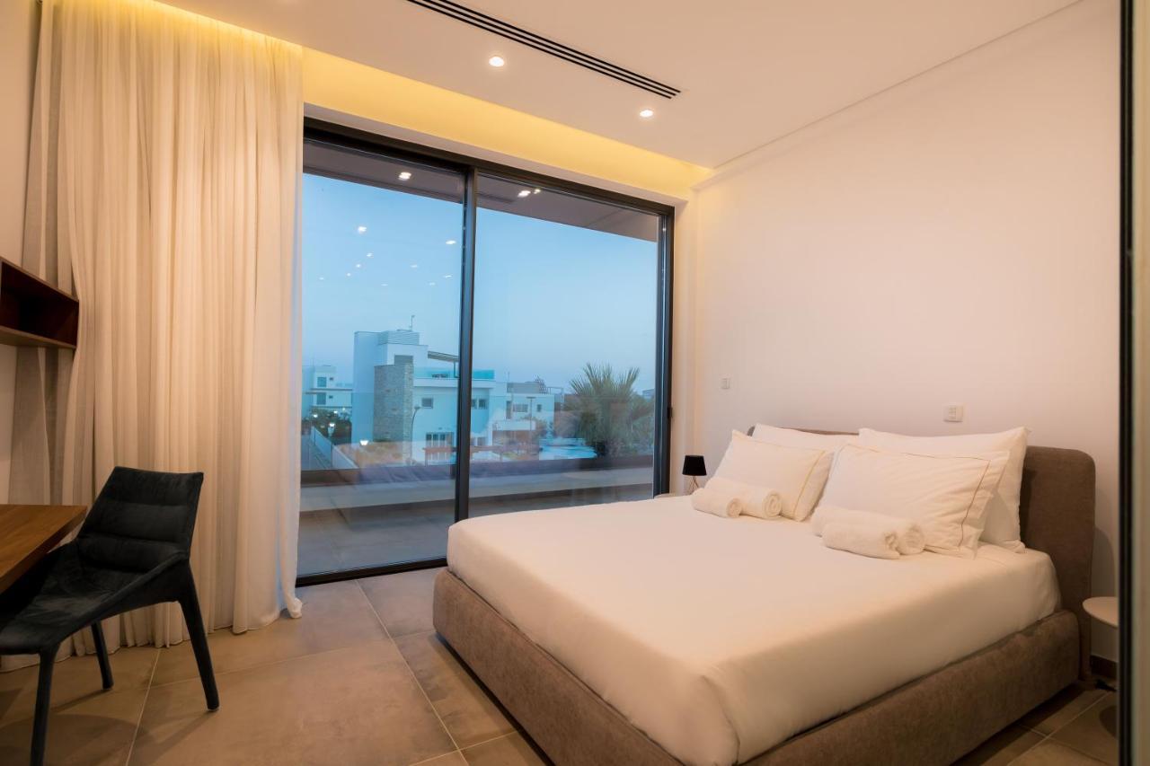 Villa Vivo Mare Beachfront Villas- Blue Diamond *