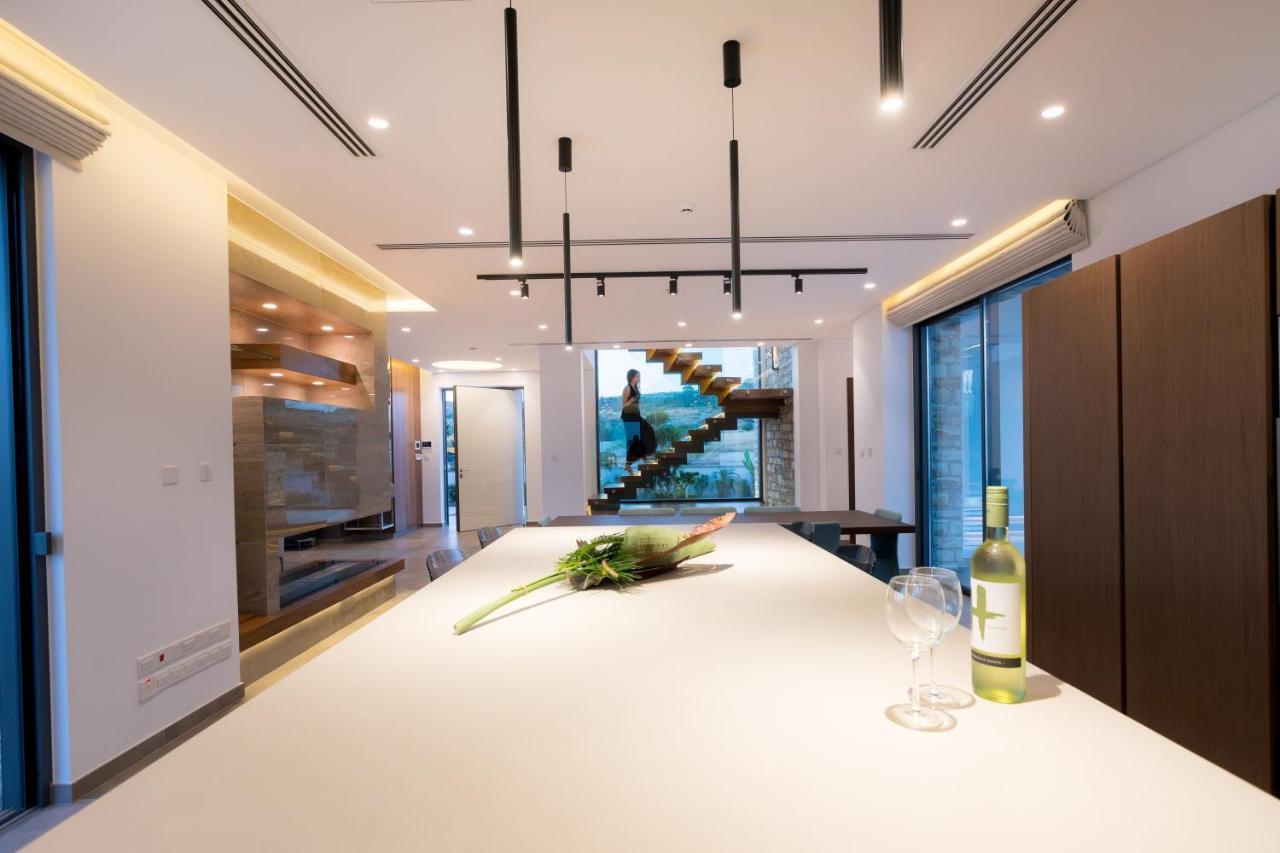 Vivo Mare Beachfront Villas- Blue Diamond Villa Ayia Napa