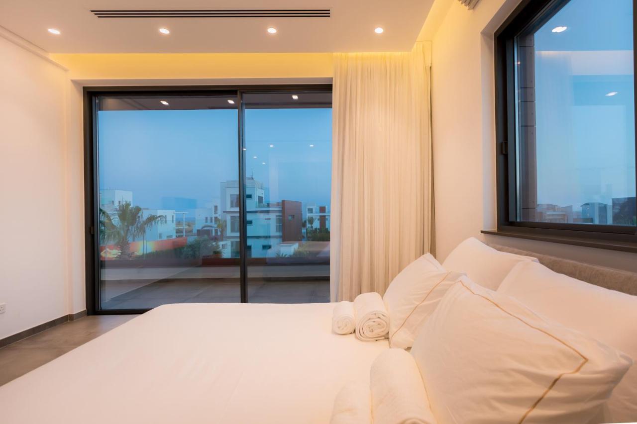 Vivo Mare Beachfront Villas- Blue Diamond Villa Ayia Napa
