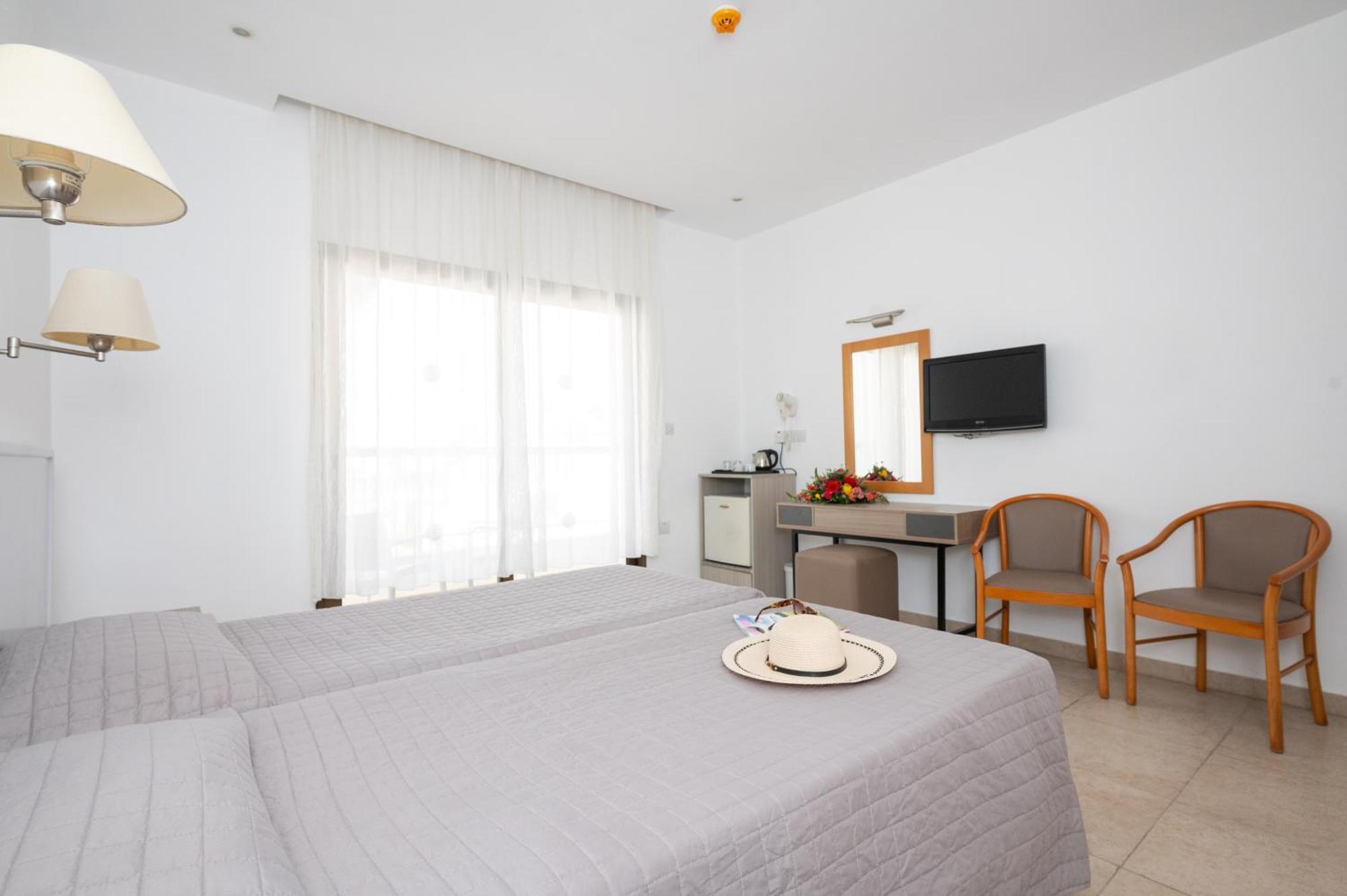 New Famagusta & 3* Ayia Napa